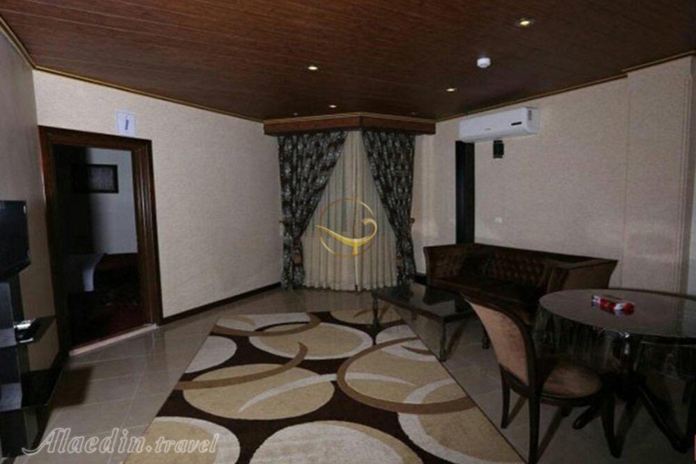 Suites of three star Almas Hotel in Abbasabad| Alaedin Travel