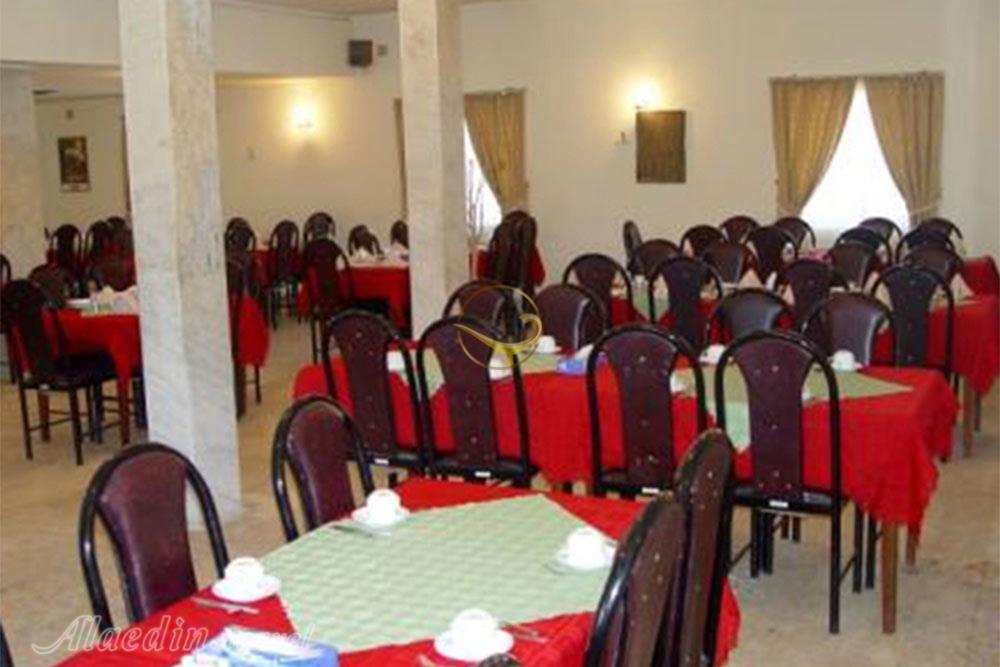 Restaurant of Tourist Hotel in Aligudarz| Alaedin Travel