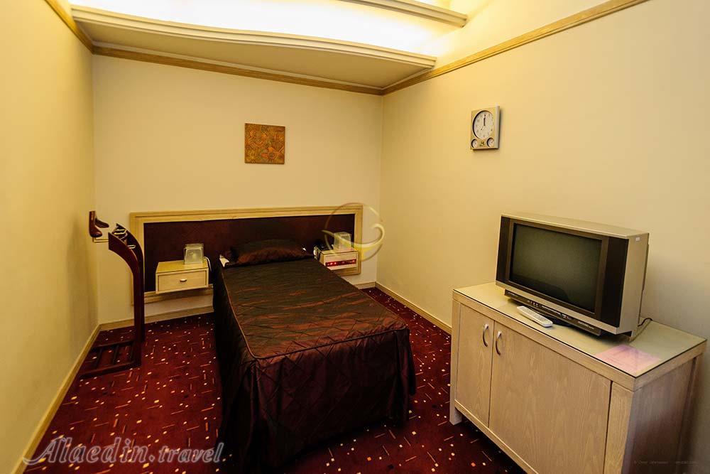 Single room of five star Amir Kabir Hotel in Arak| Alaedin Travel