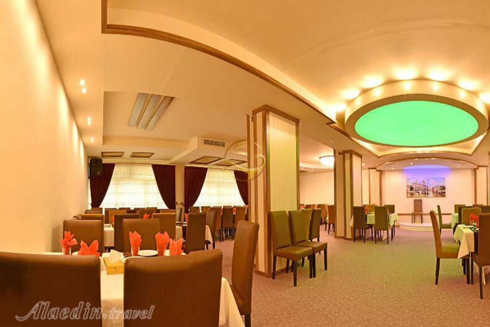 Banquet hall of four star Payam Hotel in Arak| Alaedin Travel