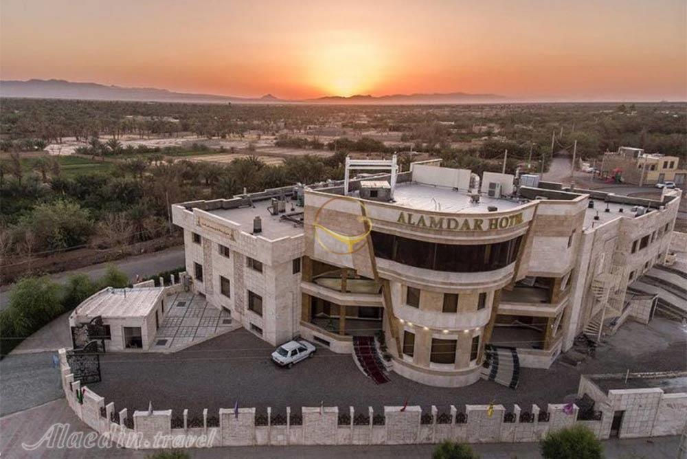 Facade of three star Alamdar Hotel in Bafgh| Alaedin Travel