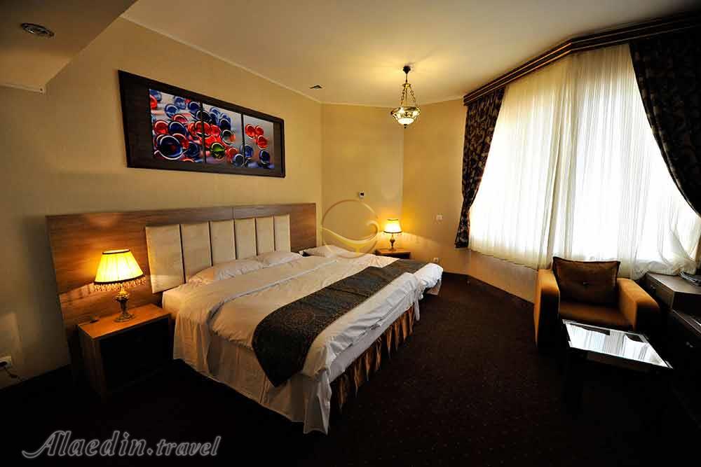 عکس های Nikan Hotel in Bafq