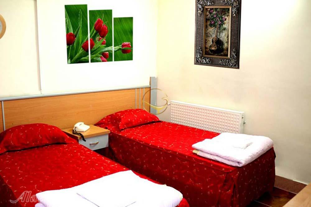 Twin room of three star Negin Hotel in Bojnord| Alaedin Travel