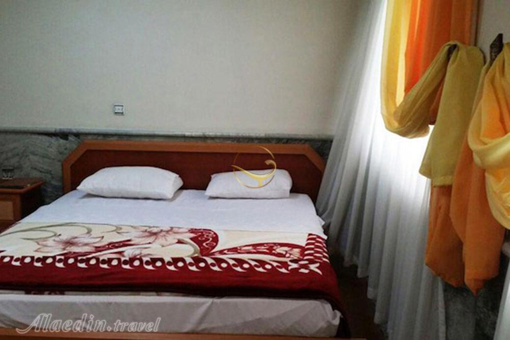 Double room of three star Laleh Hotel in Bonab | Alaedin Travel