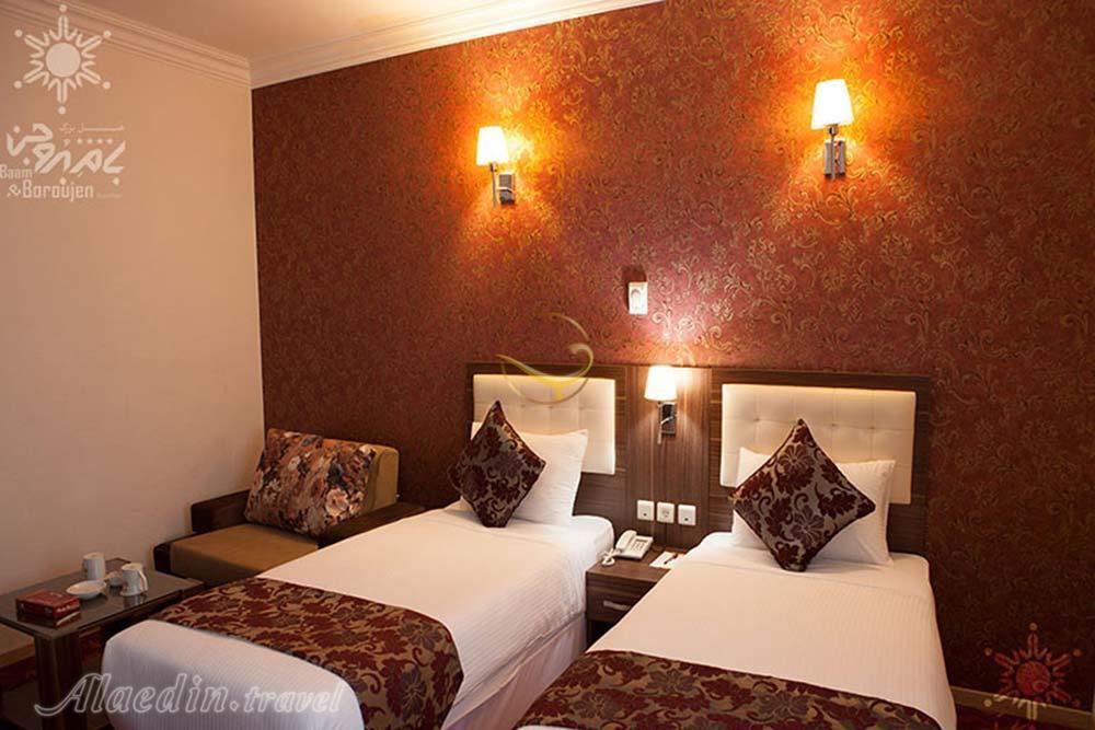 Twin room of four star Baam Hotel in Borujen| Alaedin Travel