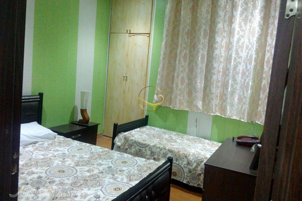 Twin room of Yaas Apartment Hotel in Bushehr| Alaedin Travel