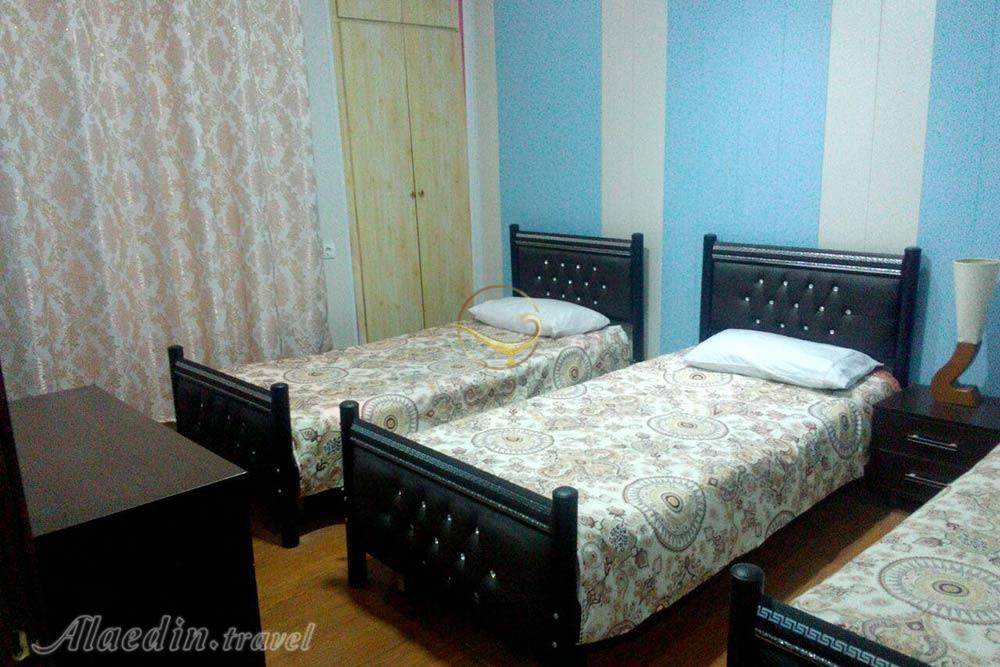 Twin room of Yaas Apartment Hotel in Bushehr| Alaedin Travel