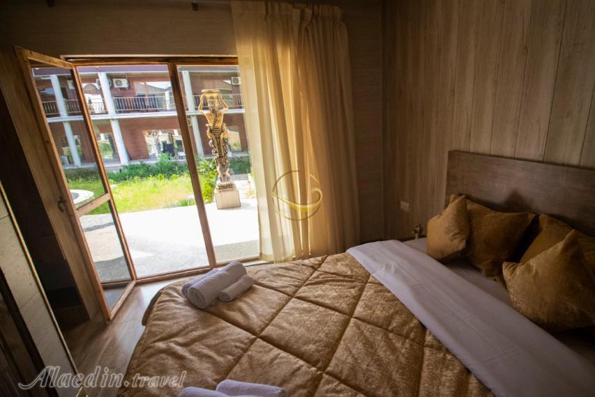 Room of Hotel Kakh Amiran in Chaloos | Alaedin Travel