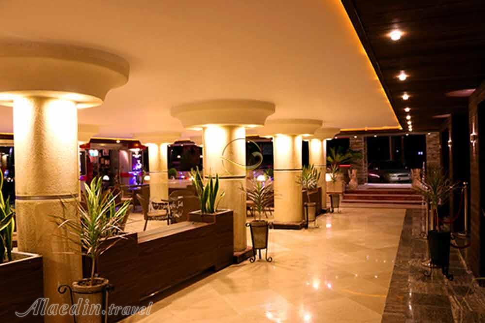 Lobby of three star Kourosh Hotel in Chalus| Alaedin Travel