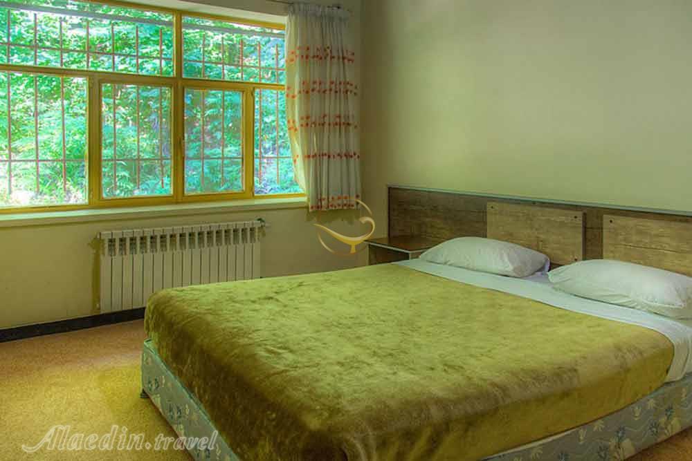 عکس های Tourist Hotel in Chalus