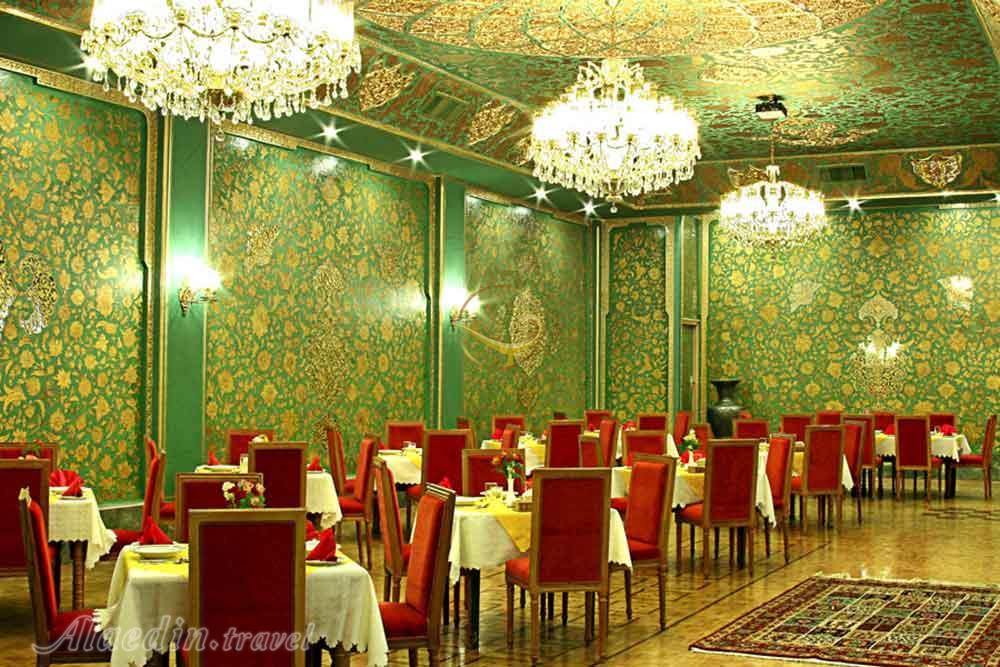 Banquet hall of five star Abbasi Hotel in Isfahan| Alaedin Travel