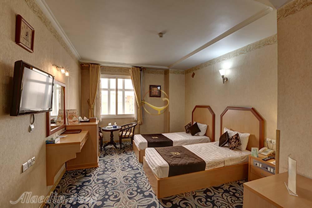 Twin room of four star Aseman Hotel in Isfahan| Alaedin Travel