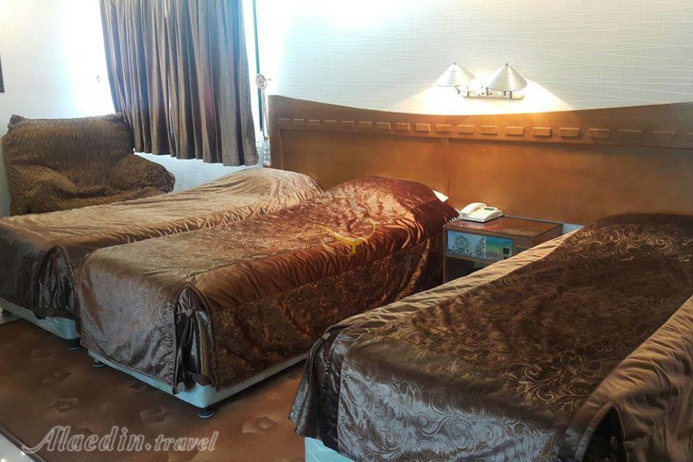 Triple room of three star Azadi Hotel in Isfahan| Alaedin Travel