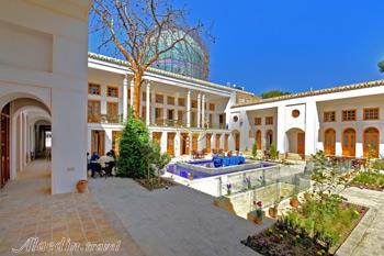 Keryas Hotel in Isfahan