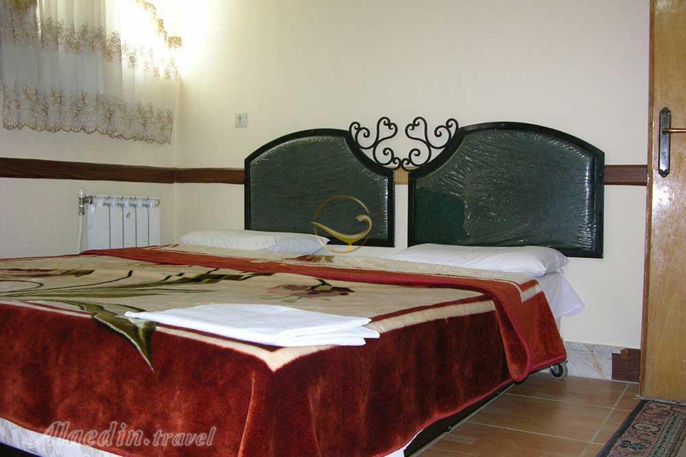 Double room of Morvarid Hotel in Isfahan| Alaedin Travel