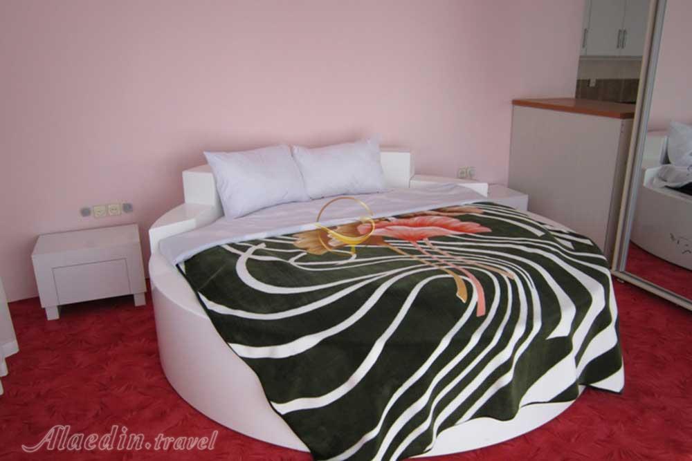 Double room of three star Anza Apartment Hotel in Kaleybar| Alaedin Travel