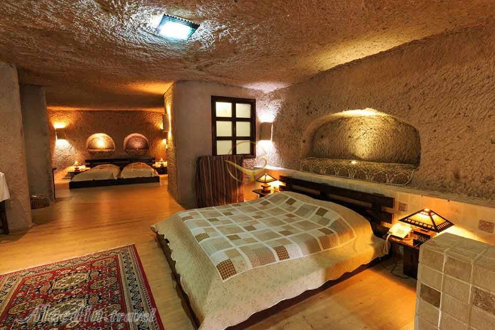 Imperial suite of five star Laleh Rocky Hotel in Kandovan | Alaedin Travel