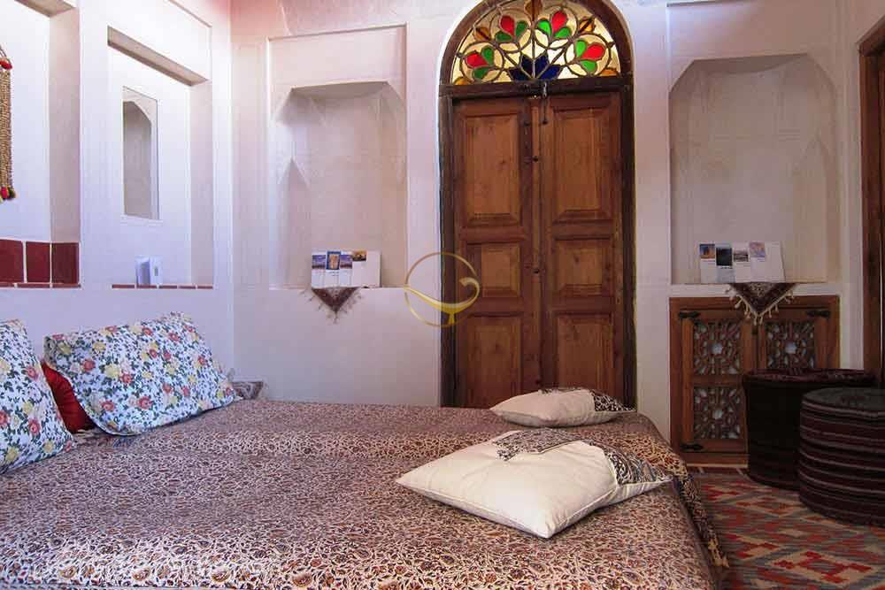 Double room of three star Iranian House Hotel in Kashan| Alaedin Travel