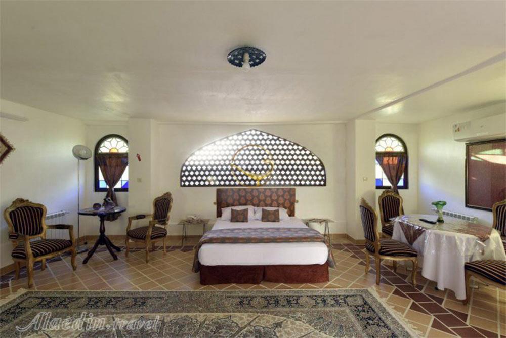 Double room of three star Negin Traditional Hotel in Kashan| Alaedin Travel