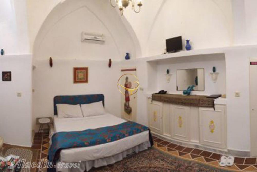 Double room of three star Negin Traditional Hotel in Kashan| Alaedin Travel