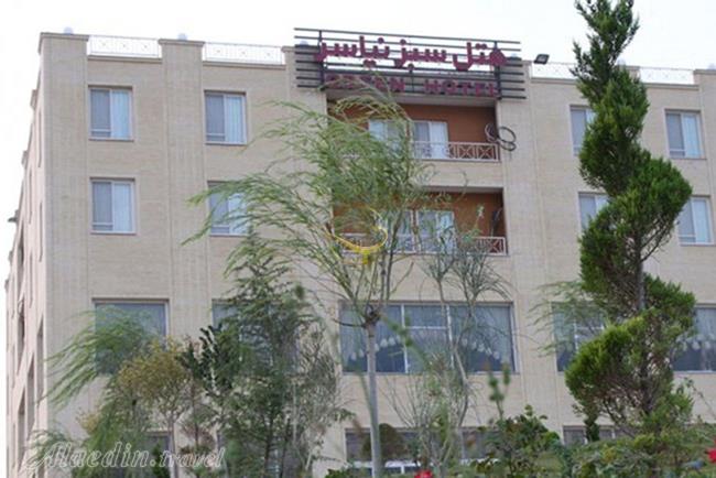 Sabz Hotel in Niasar