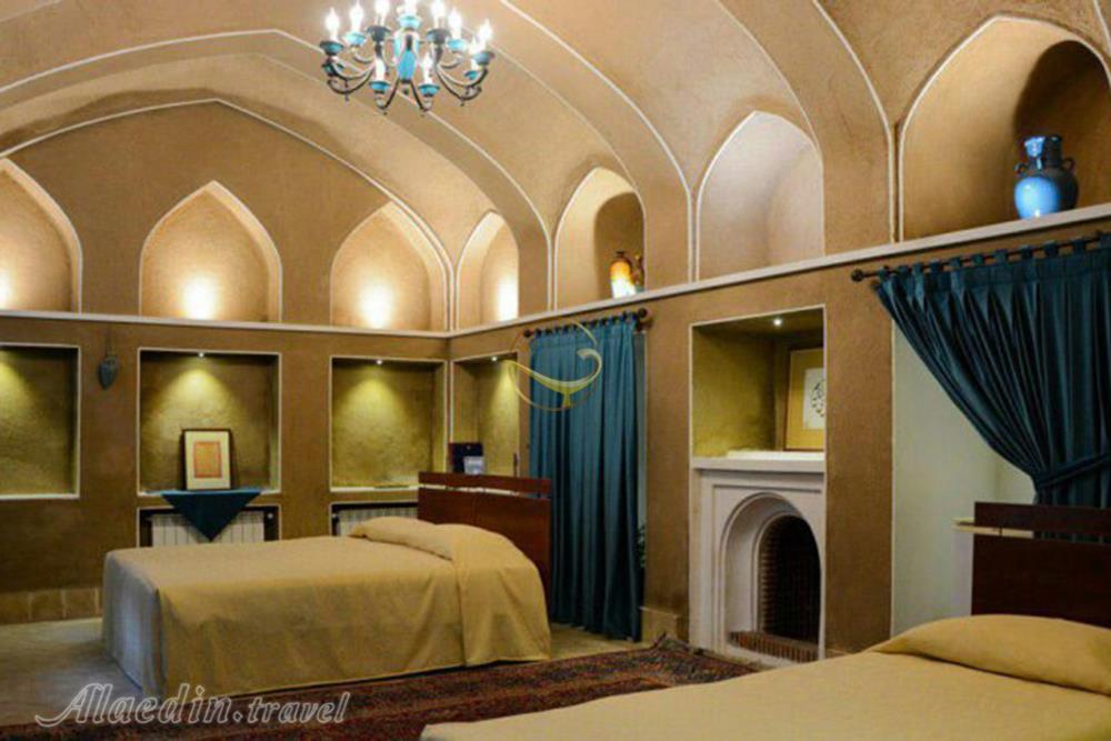 Kashan Sarva Traditional Hotel | Alaedin Travel