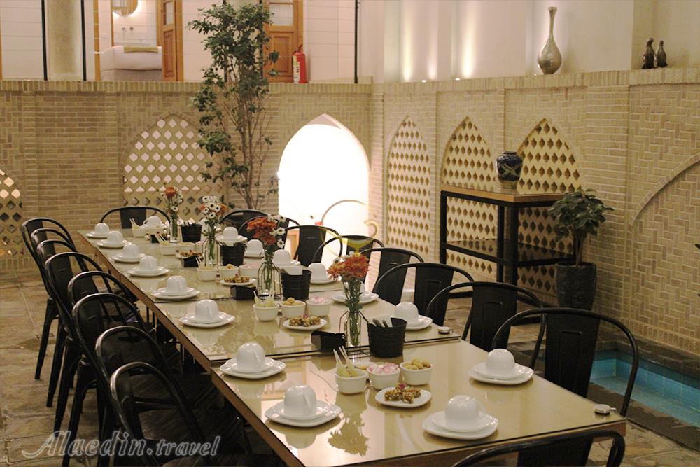 Zavieh Boutique Hotel in Kashan | Alaedin Travel