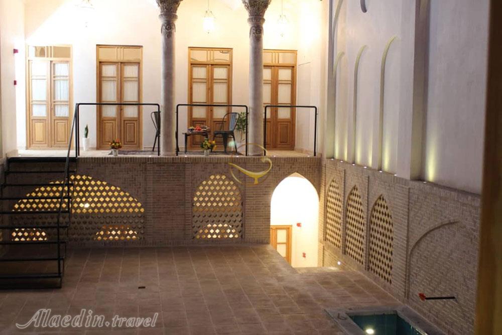 Zavieh Boutique Hotel in Kashan | Alaedin Travel