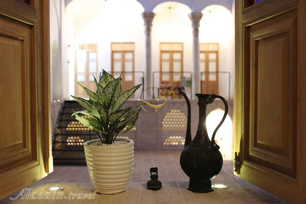 Zavieh Boutique Hotel in Kashan | Alaedin Travel