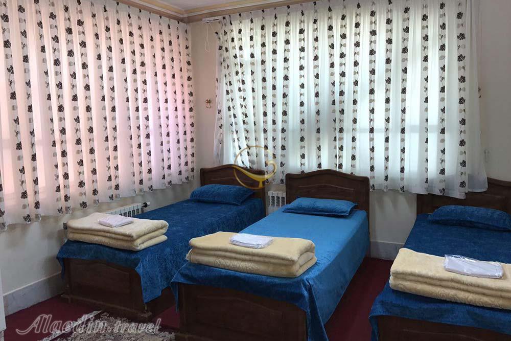 Triple room of Khane Moallem Hotel in Kashmar| Alaedin Travel