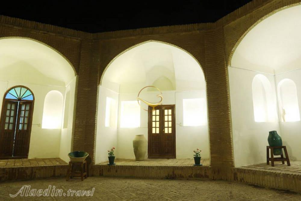 Mahan Shahzade Guest House in Kerman | Alaedin Travel