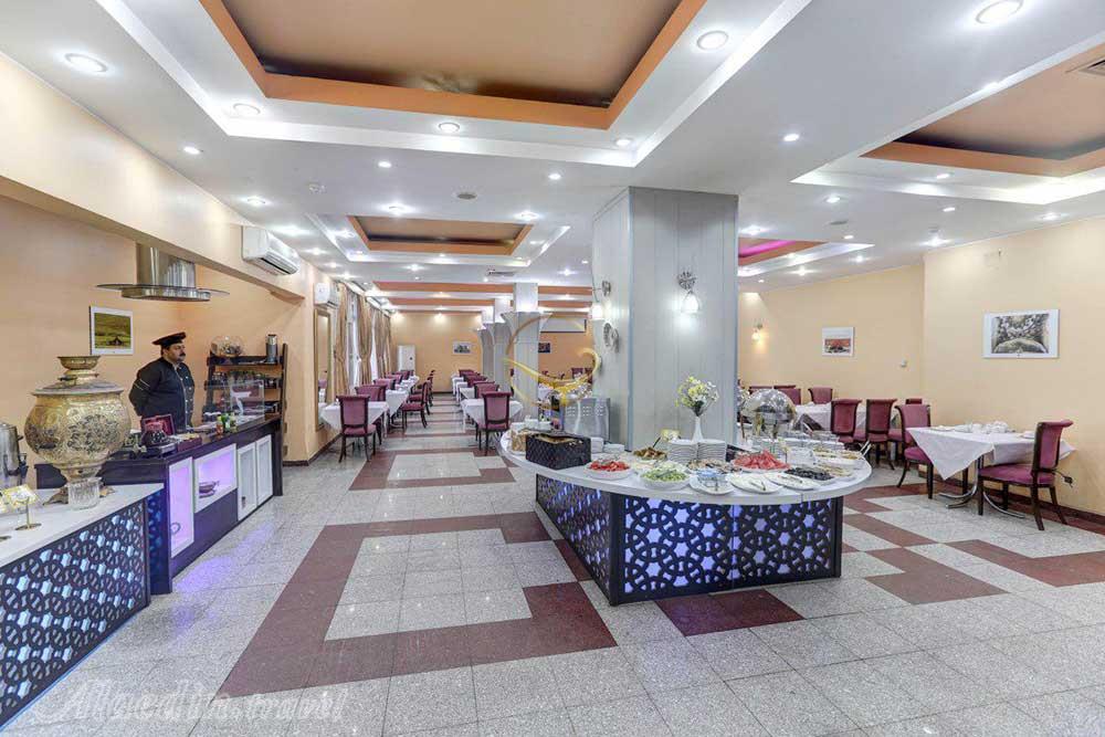 Buffet of four star Tourist Hotel in Kerman| Alaedin Travel