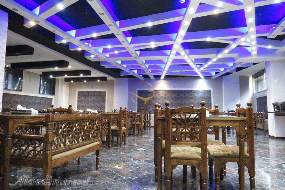 Restaurant of three star Kourosh Apartment Hotel in Kermanshah| Alaedin Travel