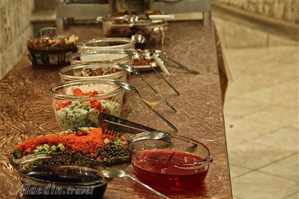 Restaurant of Parnian Hotel in Khalkhal| Alaedin Travel