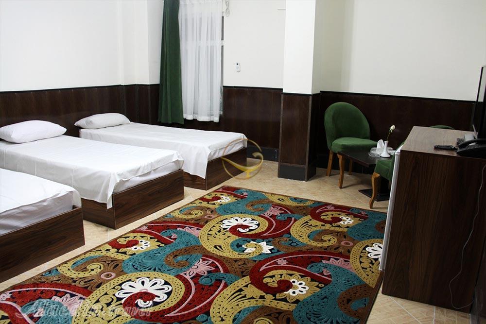 Triple room of three star Saliz Hotel in Khorramabad| Alaedin Travel