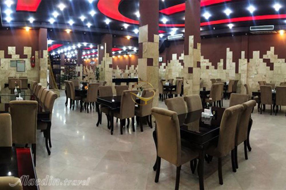 Restaurant of three star Saliz Hotel in Khorramabad| Alaedin Travel