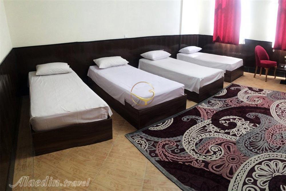 Quad room of three star Saliz Hotel in Khorramabad| Alaedin Travel