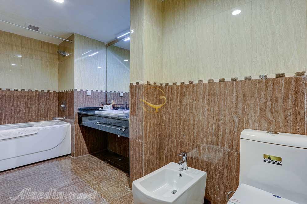 Rest room of five star Pars Shayan Hotel in Kish| Alaedin Travel