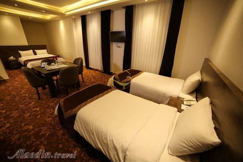 Quad room of four star Abrishami Hotel in Lahijan| Alaedin Travel