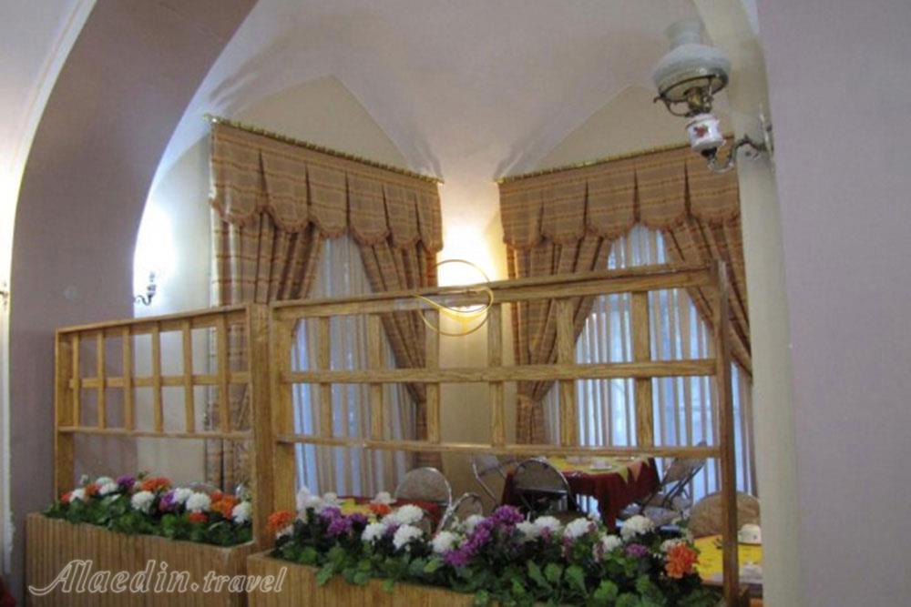 عکس های Tourist Hotel in Mahan