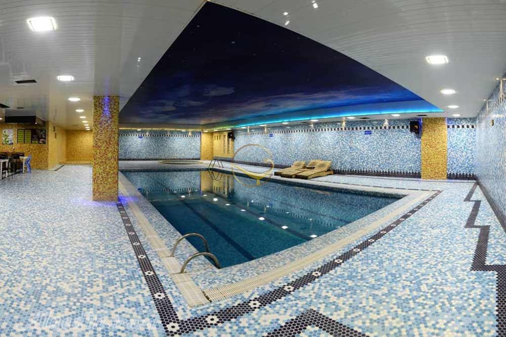 Swimming pool of four star Grand Hotel in Maragheh| Alaedin Travel