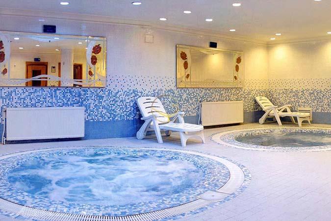 Jacuzzi of four star Aban Hotel in Mashhad| Alaedin Travel