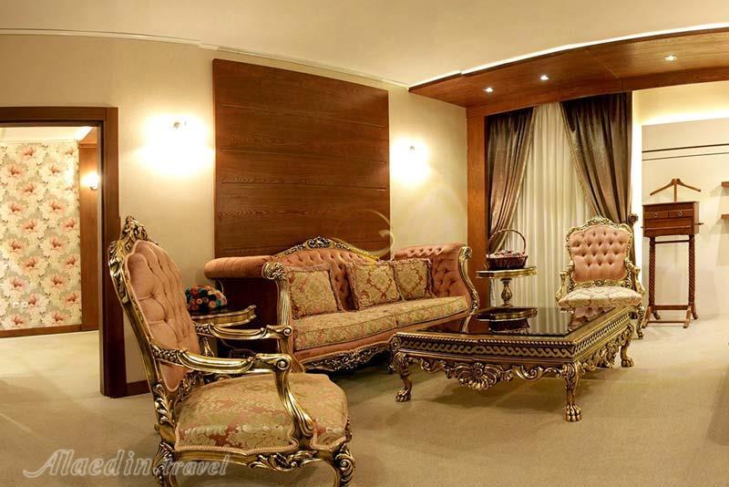 Suites of four star Aban Hotel in Mashhad| Alaedin Travel