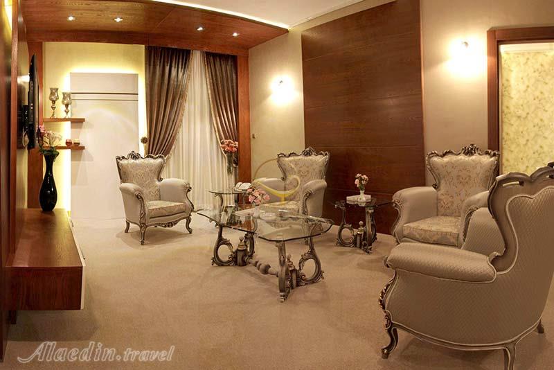 Suites of four star Aban Hotel in Mashhad| Alaedin Travel