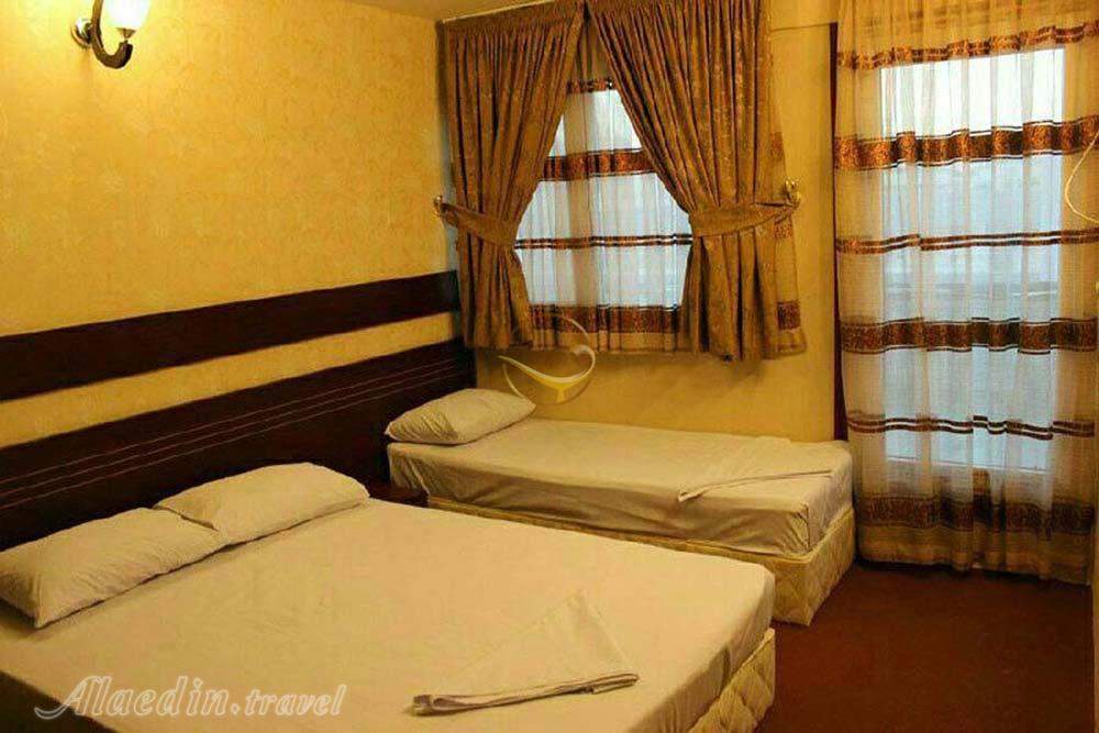 Triple room of Arg Hotel in Mashhad| Alaedin Travel