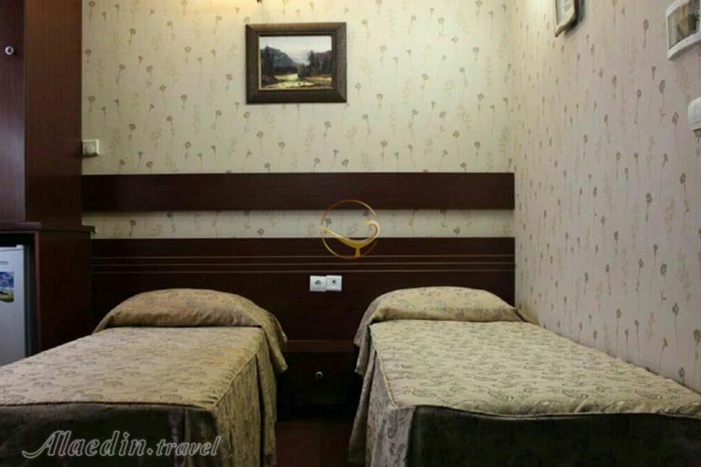 Twin room of Arg Hotel in Mashhad| Alaedin Travel