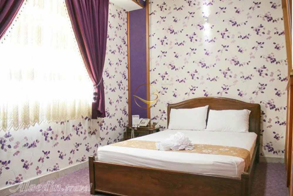 Double room of three star Bakhtar Hotel in Mashhad| Alaedin Travel