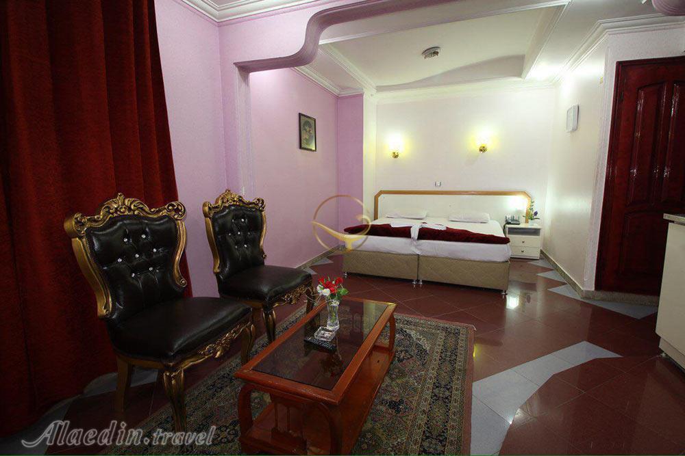 Double room of Edris Hotel in Mashhad| Alaedin Travel