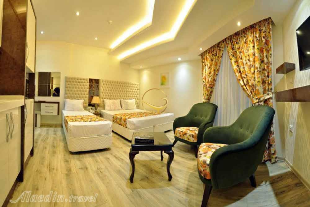 Triple room of three star Emarat Apartment Hotel in Mashhad| Alaedin Travel