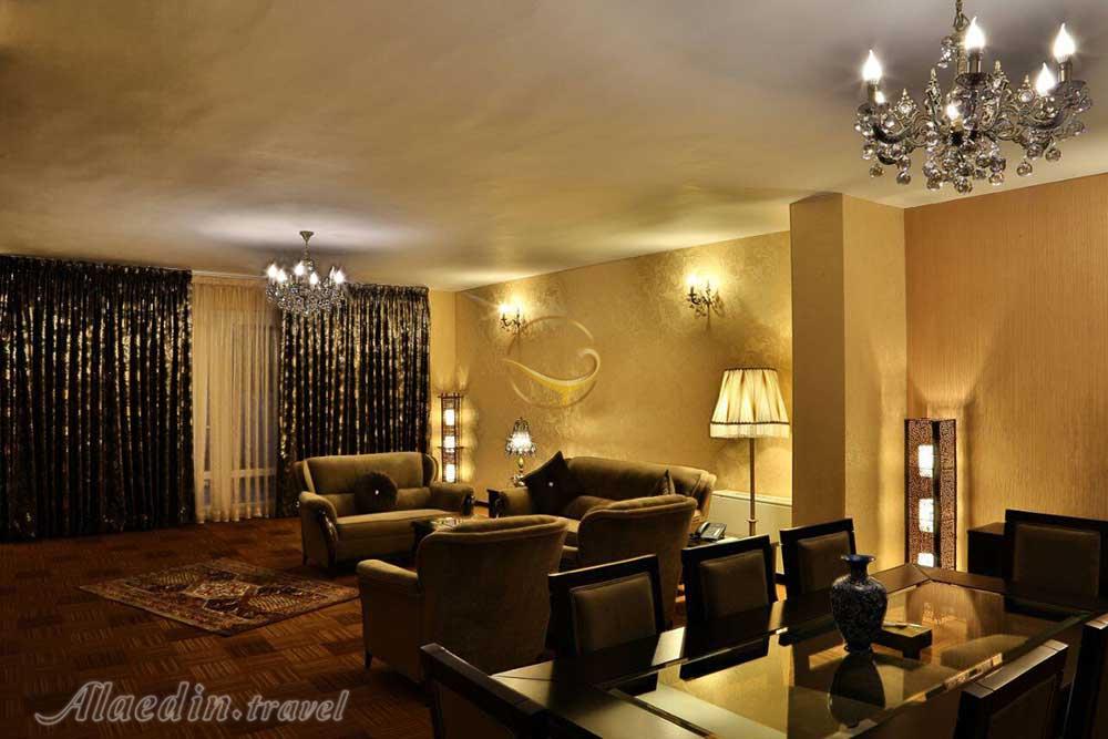 Living room of five star Homa 1 Hotel in Mashhad| Alaedin Travel